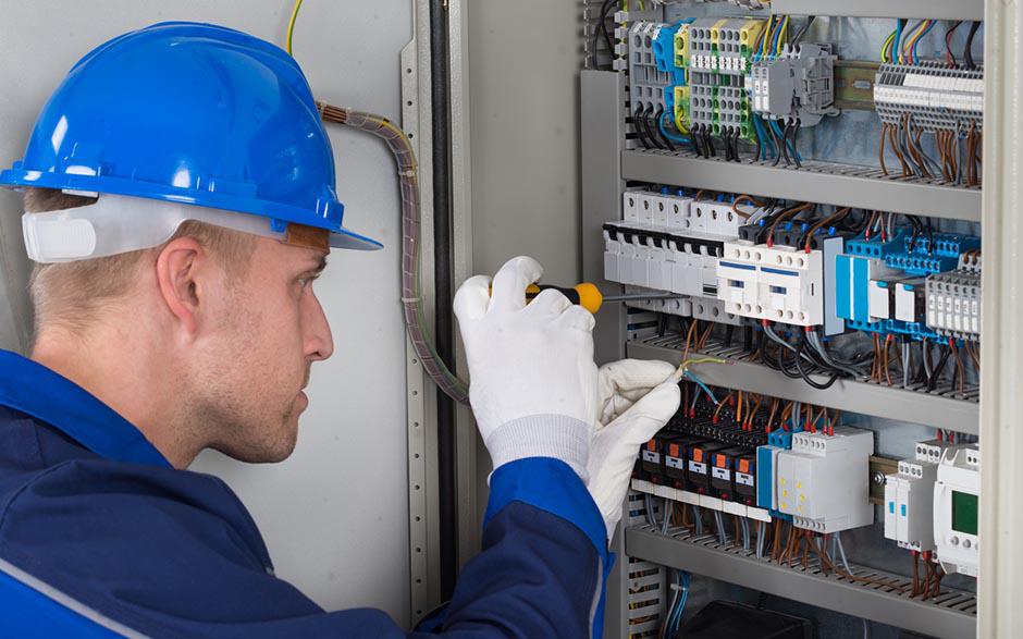 électricien de maintenance Puteaux